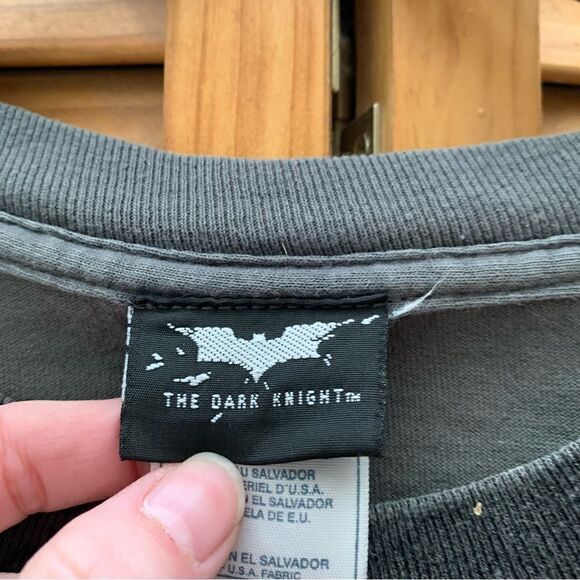 The Dark Knight City T-shirt XL - Picture 5 of 7